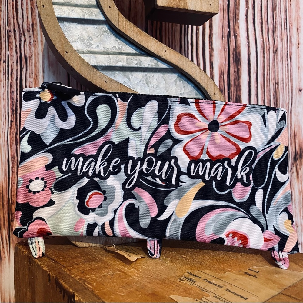 Vera Bradley Mod Paisley accessory bag